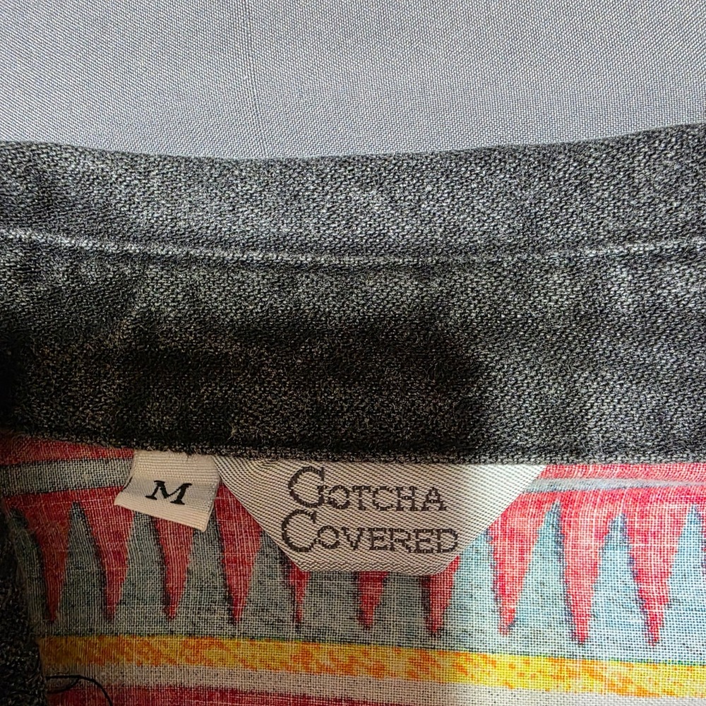 Gotcha Covered Vintage 90s Southwest Aztec Shirt Red Yellow Gray Medium - Picture 3 of 6